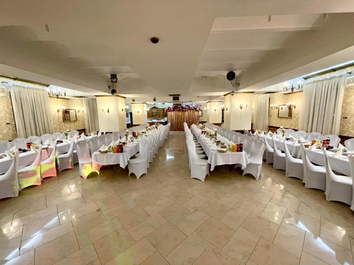 Sala Bankietowa I Pokoje Goscinne Sokolka Kültér fotó