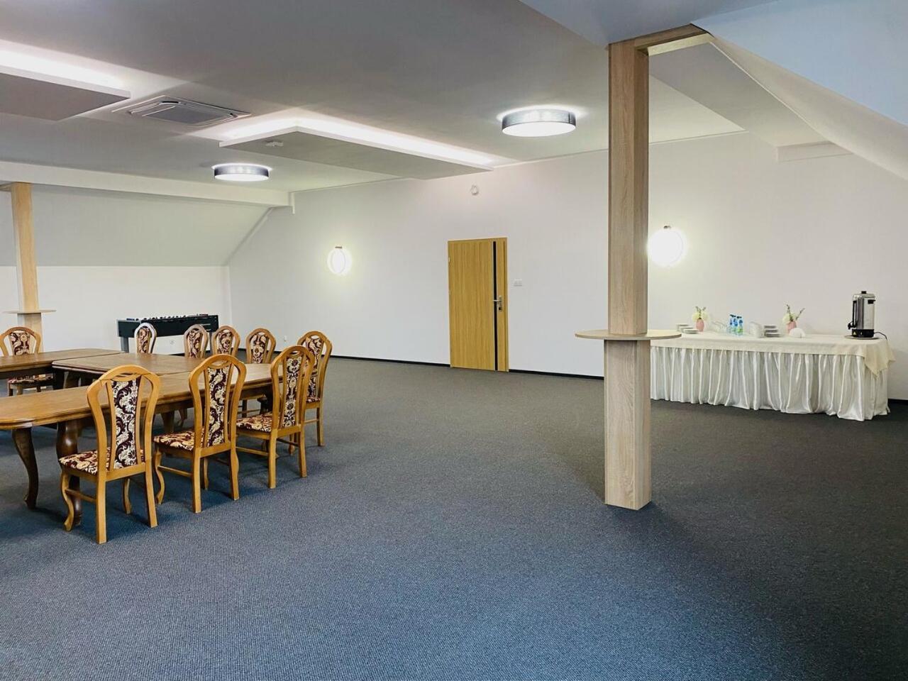 Sala Bankietowa I Pokoje Goscinne Sokolka Kültér fotó
