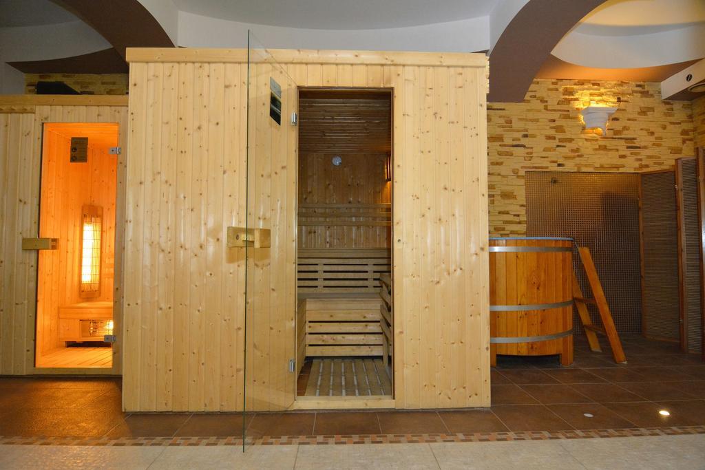 Sala Bankietowa I Pokoje Goscinne Sokolka Kültér fotó